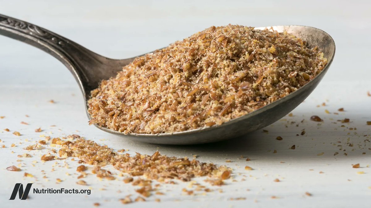 nutrition_facts's tweet photo. In a worst-case scenario, how much flaxseed is too much? https://t.co/HoQfAV3qnH https://t.co/D3x1CpNm6s