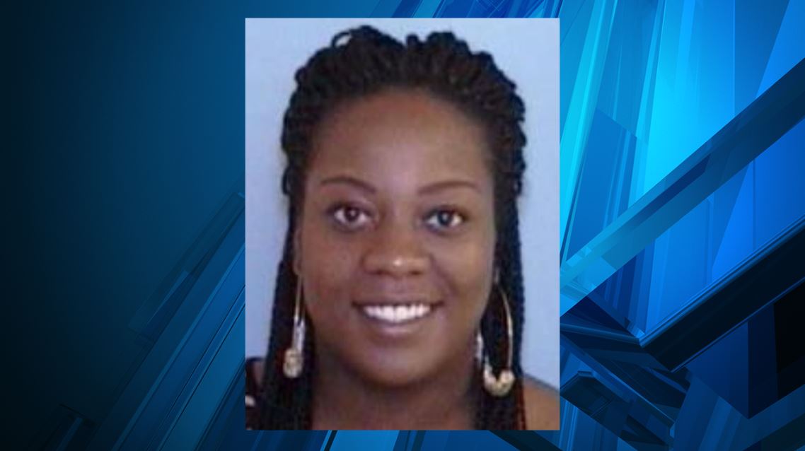 Queen_City_News's tweet photo. #BREAKING UPDATE: Man found in Mercedes belonging to missing #Charlotte woman at #AnsonCounty DMV: Sheriff
#MissingPerson
Here's what we know: https://t.co/KylSkJWnvS https://t.co/7oE8VW1gE2