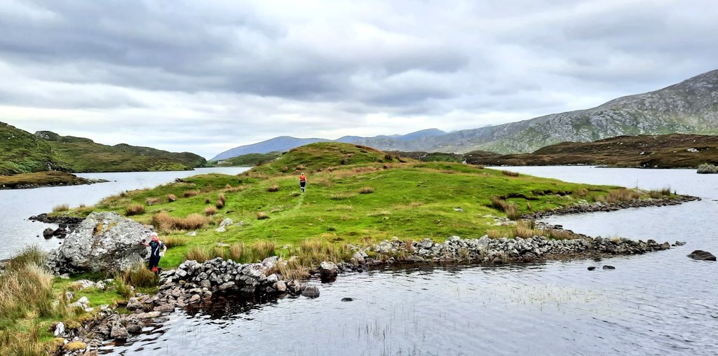 esocweb's tweet photo. More fun at Scalpay on Monday for Day 2 of @sprintscotland #coastandislands   with lots of great feedback regarding the terrain, organisation by Chris and mapping/planning by Alastair and Steve. 📷 Rhona Fraser #masterplanadventure #orienteering https://t.co/NmDaxY0TiX
