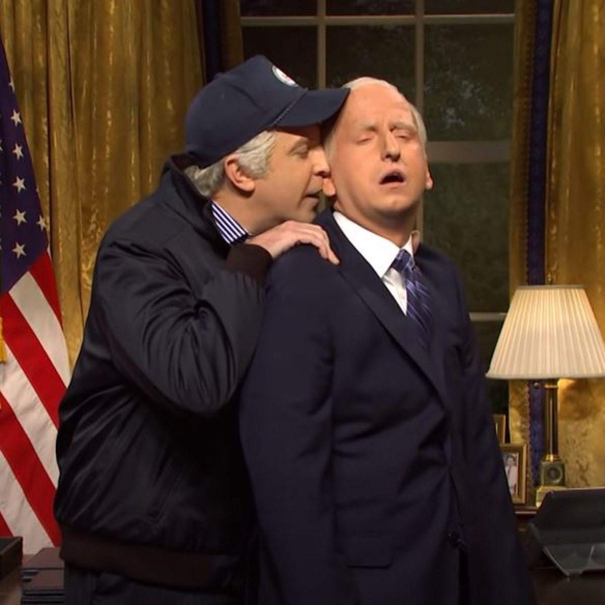 Jason Sudekis… great SNL skit… https://t.co/Jj3b9wP3J0 https://t.co/g5eTpI6jmU
