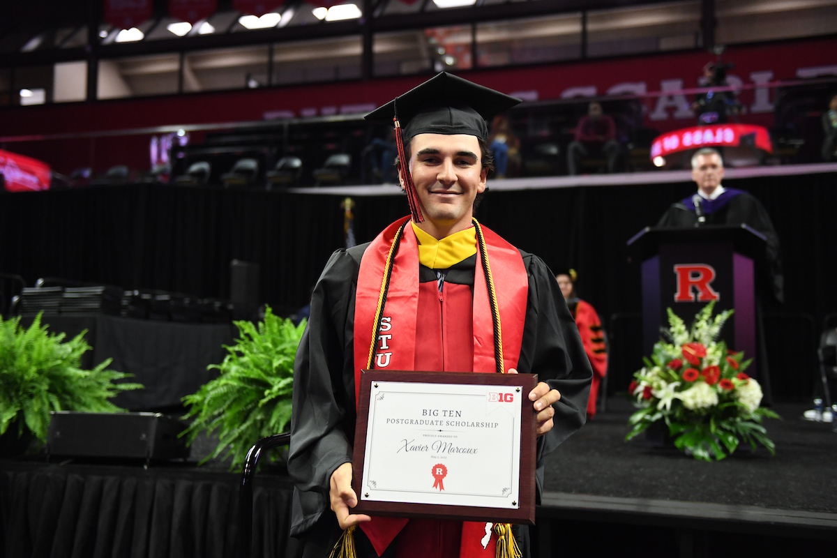 RUAthletics's tweet photo. #ScarletSpotlight: @RUMensGolf
β³ Marcoux wins Old Town Club Collegiate
β³ 3οΈβ£ make DI All-Northeast PING Team
β³ Shutte named DI Northeast Coach of Year
β³ Marcoux earns B1G Postgrad Scholarship
#yeaRinReview https://t.co/pVOfvJ2dXB
