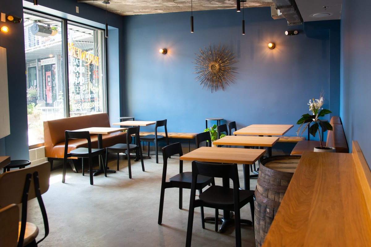 CitySwoon's tweet photo. Hey Boston/Somerville! This Thursday join singles for Matched Dating at @remnantbrewing in @bow_market. Last tix &amp; info: https://t.co/bgFJyNsJYY #Boston #CraftBeer #Date #Dating #Single #Singles https://t.co/7IkNX98F6O