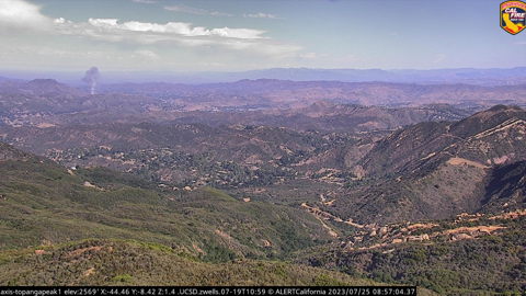 fire_feeds's tweet photo. New wildfire: The #KananFire in #AgouraHills #LACounty #CA 1/4 acre vegetation fire burning in light to medium fuels running uphill, no structures threatened at this time.
https://t.co/IVN9hXw605
https://t.co/ZjhRC5j4O6
#LACoFire
#C19 #N190LA Type I Heli FireHawk
🔥 https://t.co/SNZeTXkngr