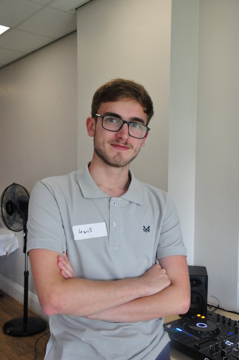 ClinNeuroPsych's tweet photo. One of our volunteers this year is 16 year old Lewis who has brilliantly decided to spend a week of his summer holiday to support our learners at #BrainBootcamp 2023! https://t.co/ExbLYL7WGs