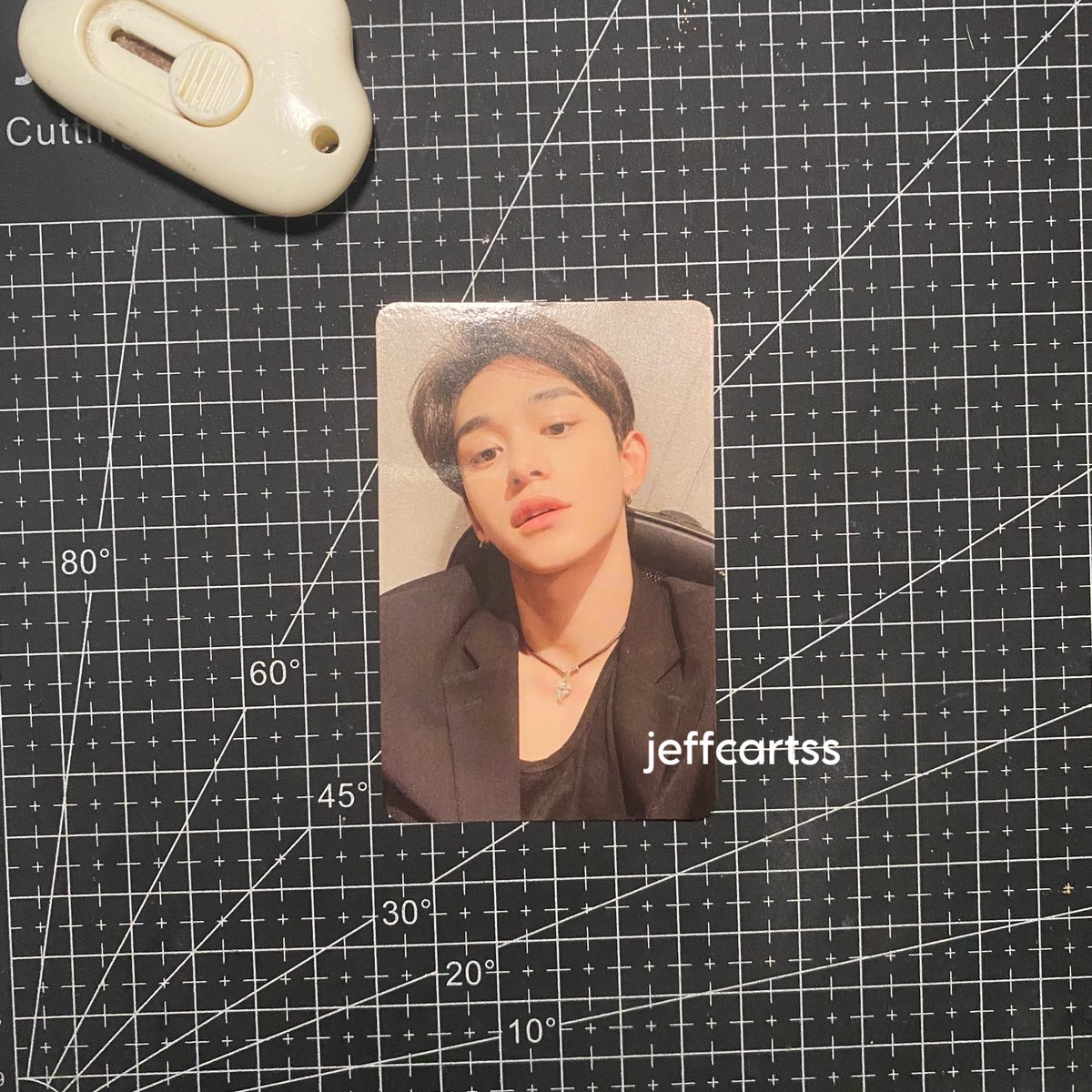 jeffcartss's tweet photo. want to sell 

pc lucas jopping / superm korean ver
💰100k (nego dm)

good condi, dom jogja, via shopee 🍊

t. wts jual photocard super m https://t.co/Vv9lUiYW4z