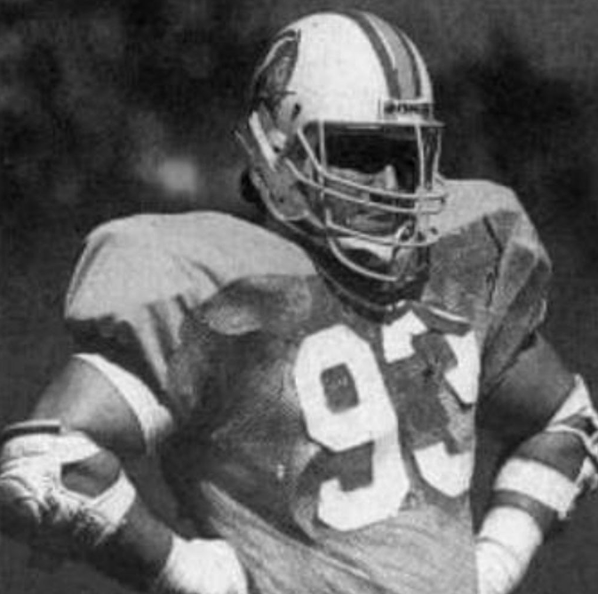 DanSileoShow's tweet photo. CAMP!!!....#BigSilz in camp at Pepin Stadium for @Buccaneers training camp!!....#RayPerkins 3-A-Day's WOW! #GoBucs #NFL https://t.co/D5wvDa7ICv