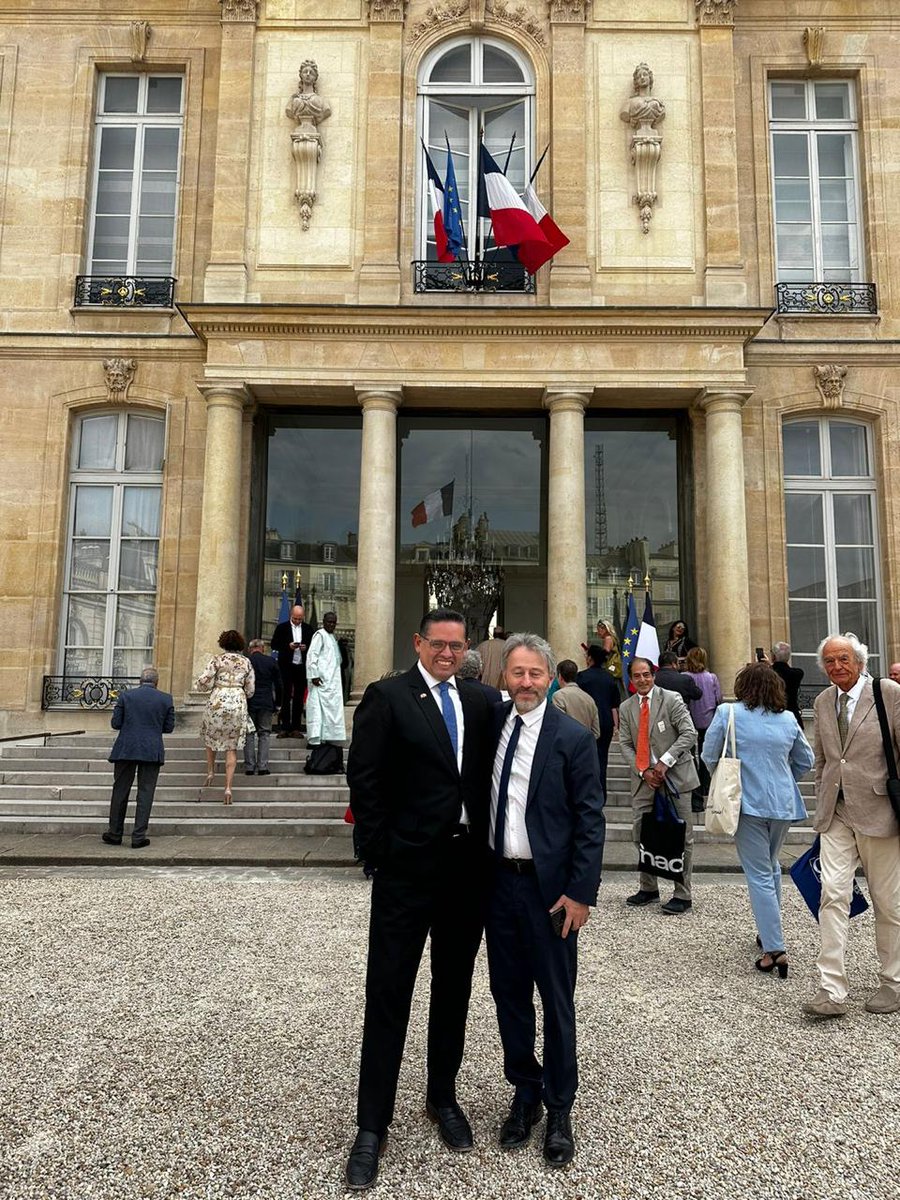 AF Cuenca Ecuador tweet media