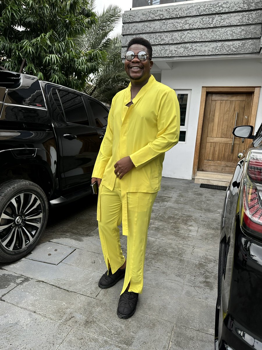 My Stomach is reducing. 🙏🏾
#CR7 body loading.