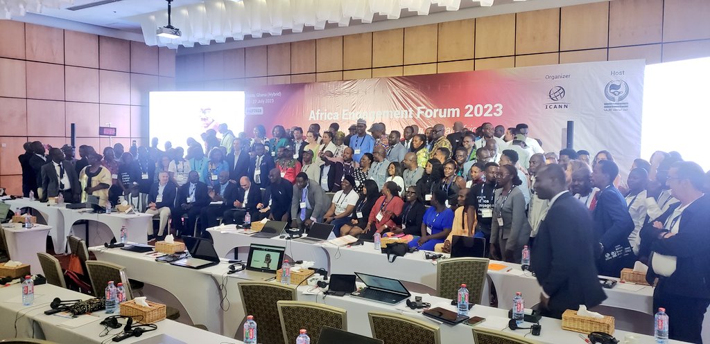 BELLOGaniath's tweet photo. La cérémonie officielle de lancement de l'Africa Engagement Forum 2023 vient de prendre fin... Dans une ambiance conviviale et de famille, tous les participants ont pu s'aligner pour immortaliser le moment. #AEF2023 #AFRALOGA23 #AfraloGA #ICANN #Accra https://t.co/uEd7RoCnSG