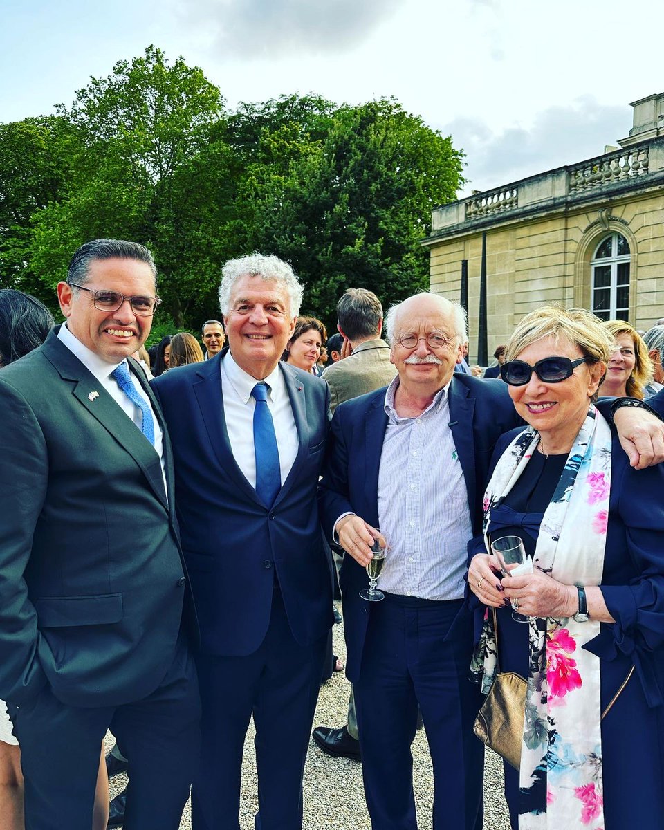 AF Cuenca Ecuador tweet media