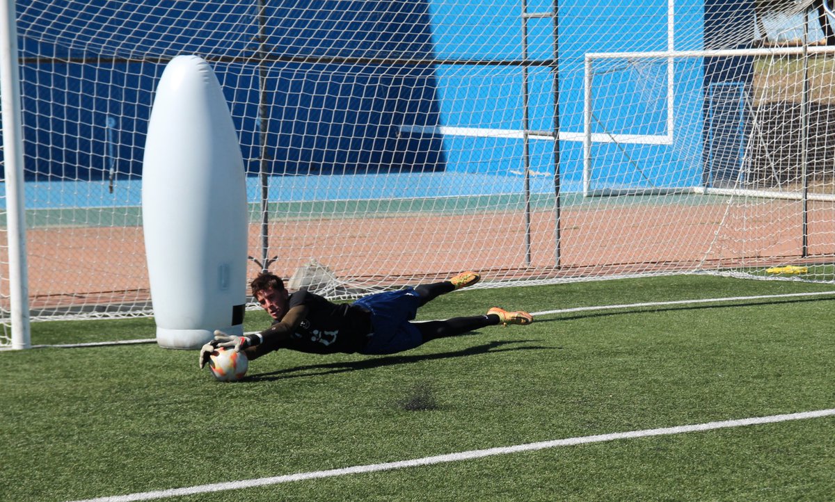 CDMostoles's tweet photo. ¡Segunda sesión de la nueva temporada completada 😃👍🏼! 

#VamosMiMóstoles 🔵 https://t.co/ZAldf4ocWA