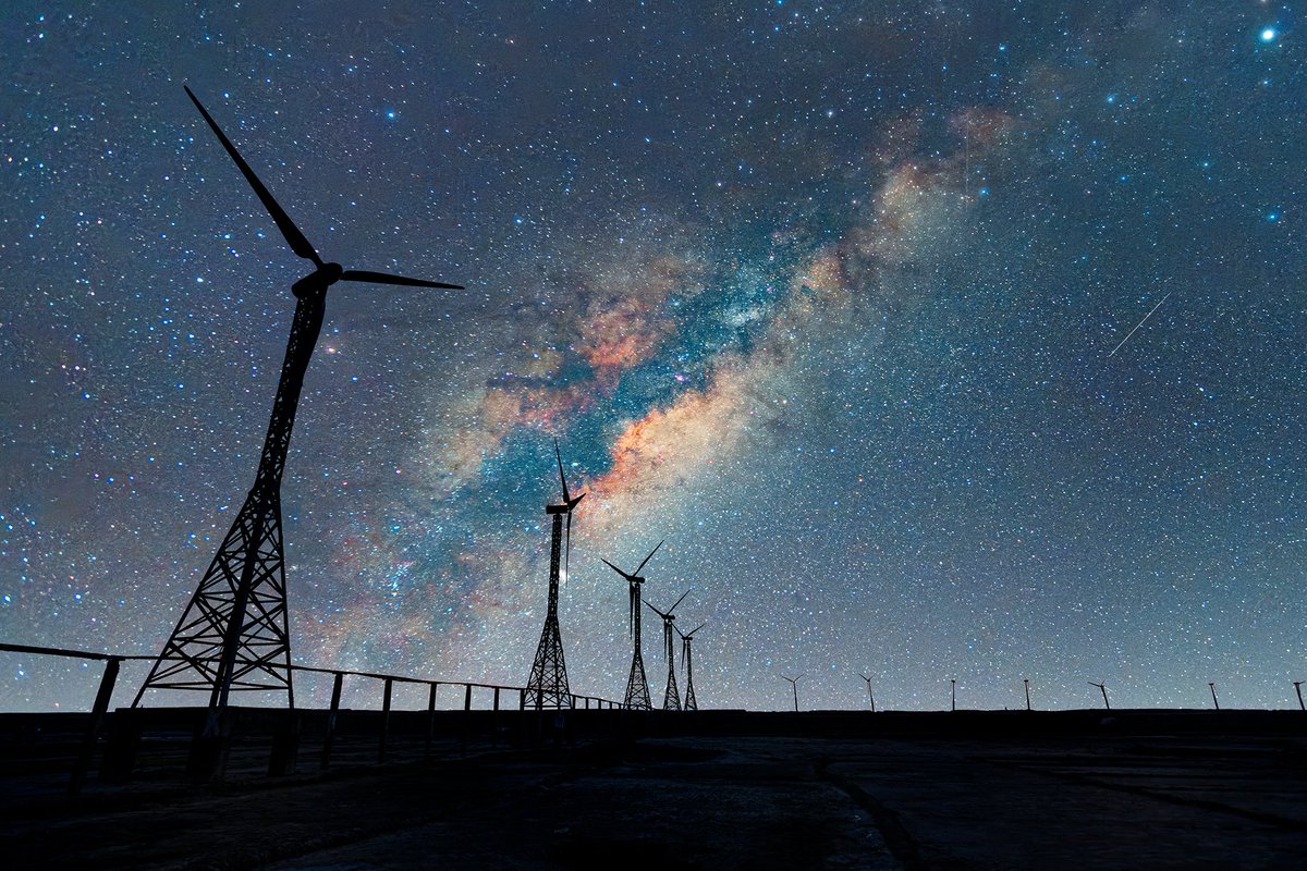 arifgraphy's tweet photo. Abandoned windmill at Kutubdia, Cox's Bazar, Bangladesh.

#Astrophotography #milkyway #arifgraphy #nightphotography #longexposure #fujifilm #samyanglens #Bangladesh #landscape #landscapephotography #NaturePhotography #nightsky https://t.co/tHn9czC3di