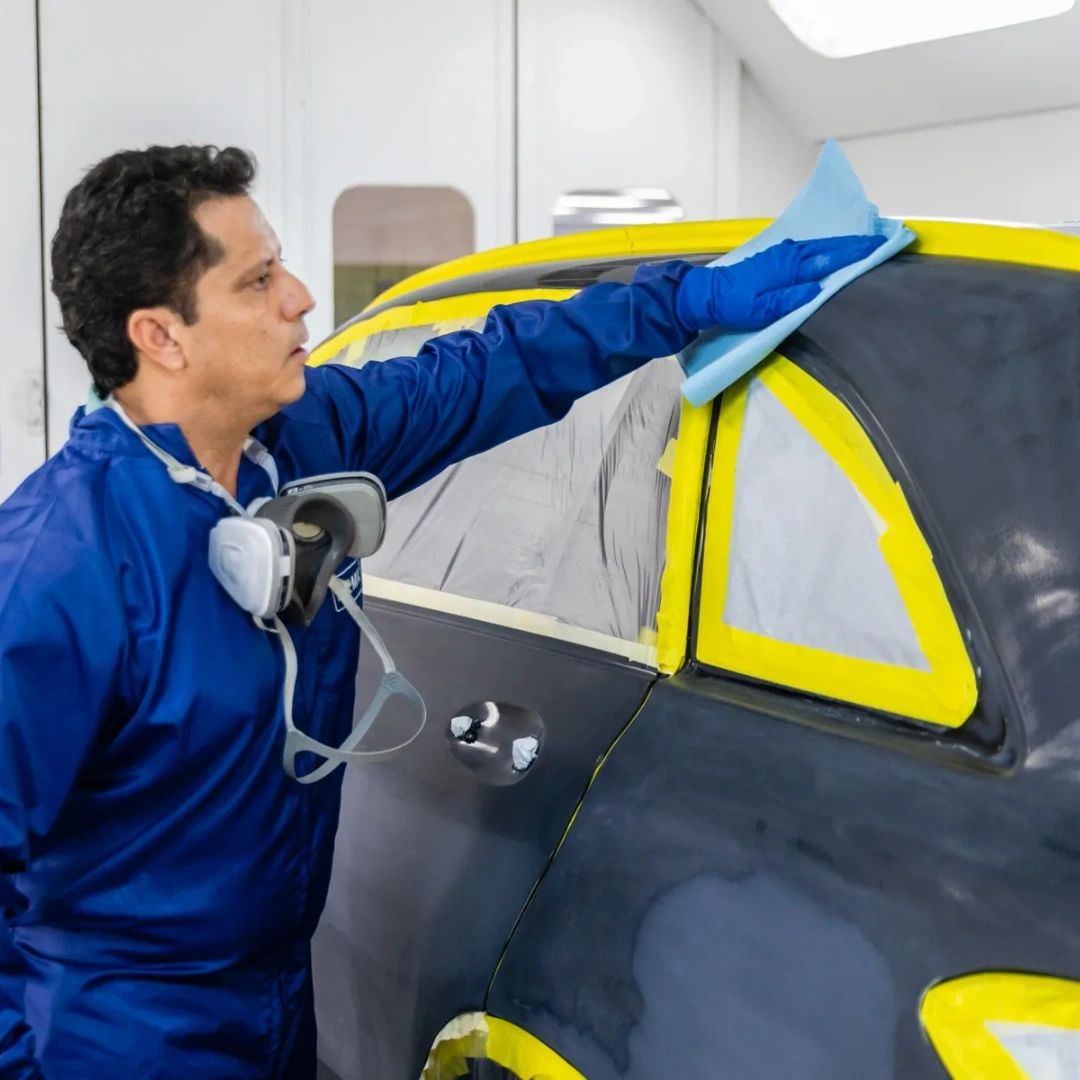 vmscollision's tweet image. Dings, dents, and scratches don't stand a chance against our expert team! We'll have your car looking sharp and ready for its close-up. #CollisionRepair