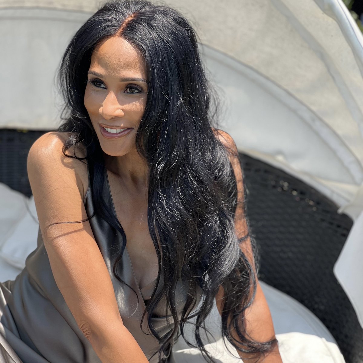 Fun fact: You can reuse your extensions over and over consecutively for years to come. Super model/icon approved. If a super model can, you can as well