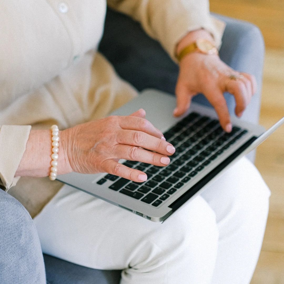 AHeavenlyHelper's tweet photo. Have you heard of our waiver program? We accept many insurances, and also have a private pay option. If you have any questions, just reach out to our team: https://t.co/Yy10Py19WG.

#AHeavenlyHelper #HomeCare #HealthCare #SeniorCare https://t.co/uTRwzwKjLz
