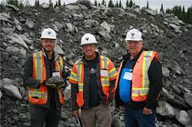 CenturionCTN's tweet photo. Another 200Koz/Year #GOLD Mine Developing in #Quebec's Abitibi Greenstone Belt

@WallbridgeWM released its PEA for their Fenelon gold project - Average annual gold production of 212K ounces over 12.3 years; average annual free cash flow of C$157m

🔷More▶️ https://t.co/YawUq3eQXZ https://t.co/XdXFucjf19