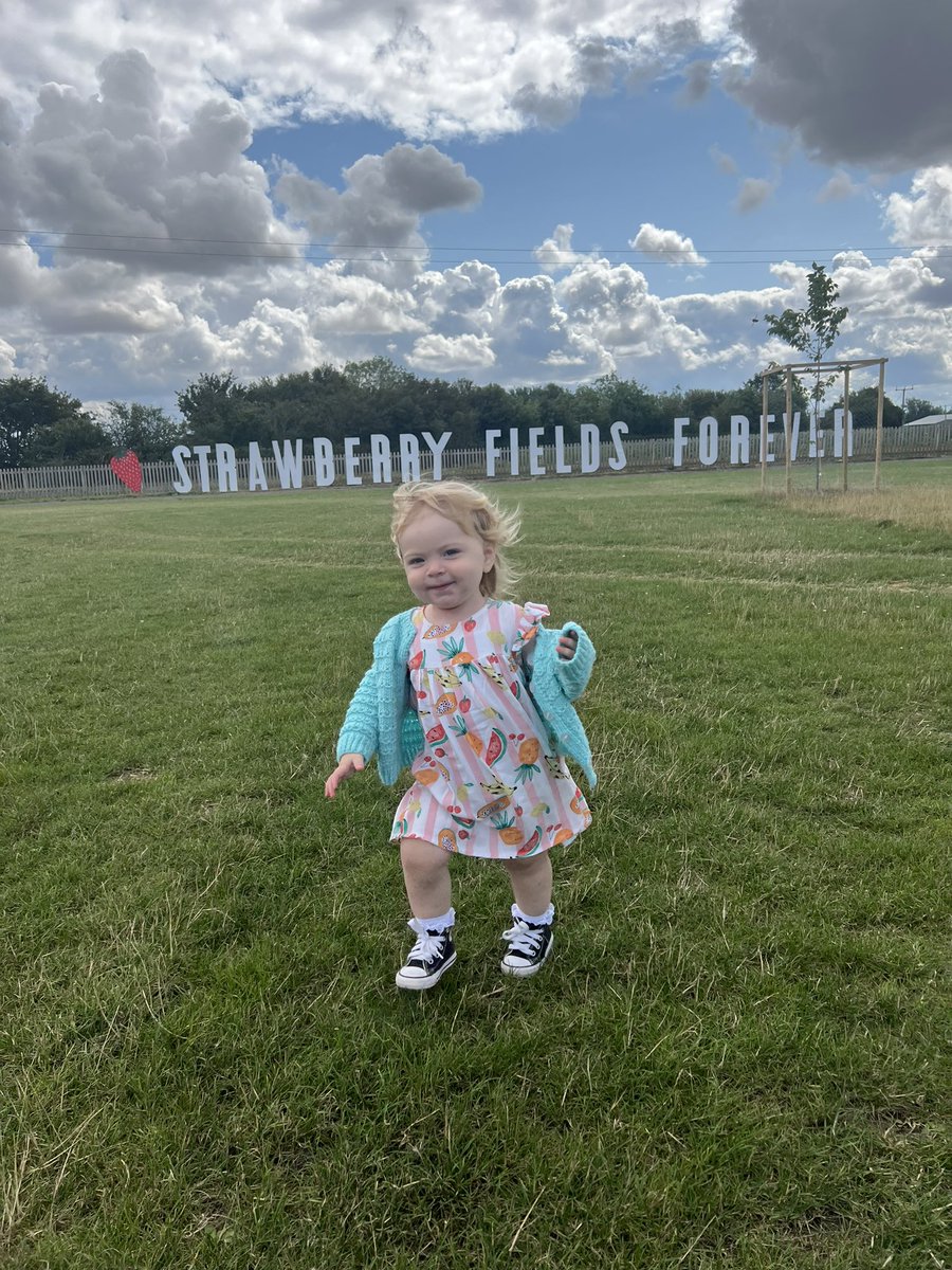 Mrs Scott tweet media