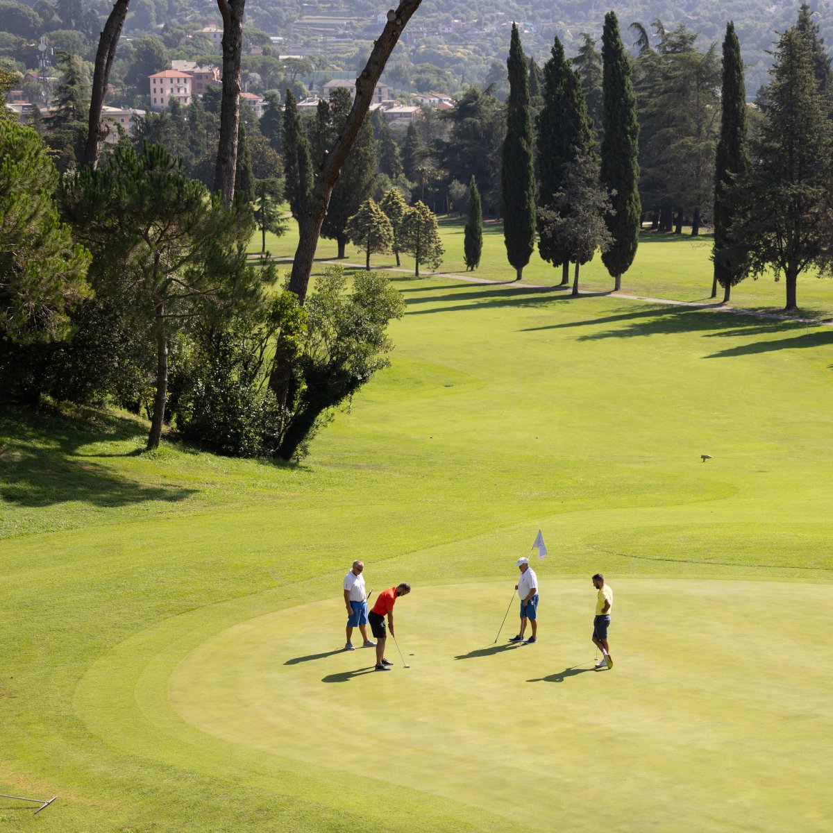 AcquaDolomia's tweet photo. #GolfTime ⛳ Secondo appuntamento sul #green con Habilita Robotics Healthcare 
🚩 La Tappa 2 dell'#HabilitaGolfExperience ha portato #AcquaDolomia con la sua Linea Elegant al Circolo Golf e Tennis #Rapallo, un #campodagolf immerso in un parco di rara bellezza naturalistica. https://t.co/1f7JjQ7g45