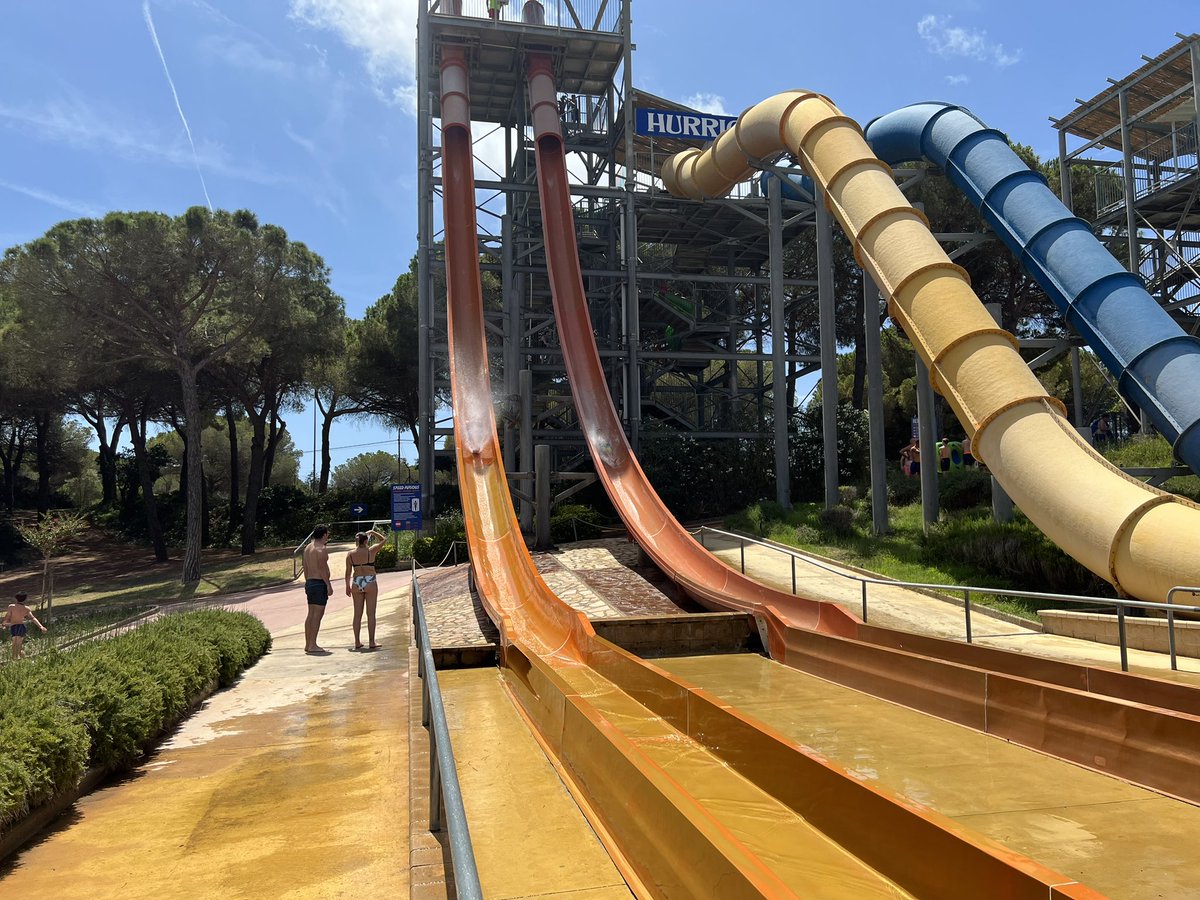 WilsonsCoCurric's tweet photo. Water sports update: awesome day at the water park today. Water slides, easy pools and ice creams for all! https://t.co/wM1KQwkc2M