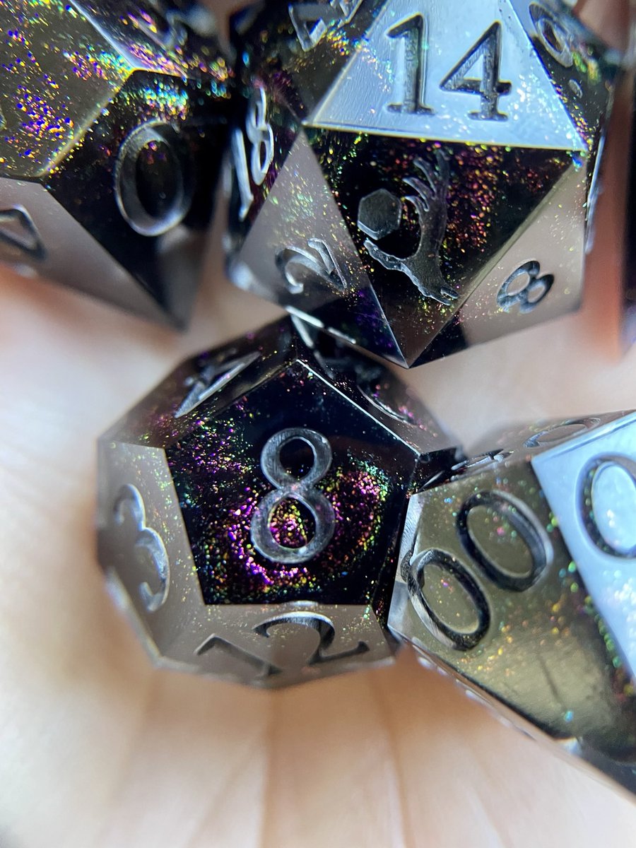 Inking these today!! What should I ink them?? 
I’m kind of leaning toward a neon purple/pink! 

#dnd #handmadedice