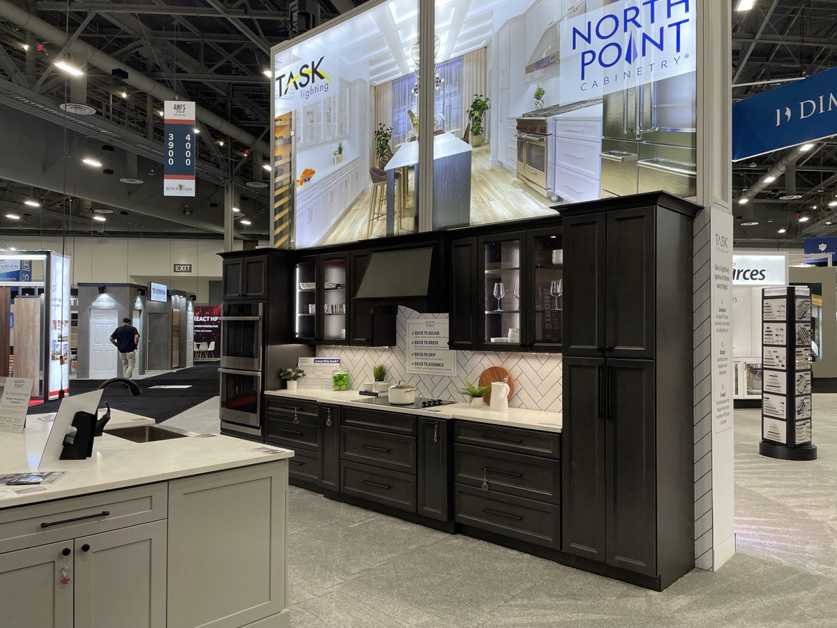 Trade_Group's tweet image. Designing with Hardware Resources is pure delight. Have fun browsing their brands at booth #3935 in Las Vegas! 

#hardwareresources #awfs #AWFSfair2023 #lasvegas