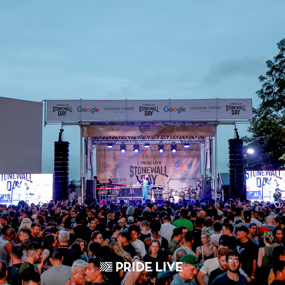 REALPRIDELIVE's tweet photo. The #StonewallDay2023 stage is where history is made and celebrated. We owe a huge thank you to our partners, including Equinox Hotels, for their unwavering support. Together, we're shining a spotlight on the LGBTQ+ community, spreading joy, and fighting for equality. #PrideLive https://t.co/kX1msVUbBP