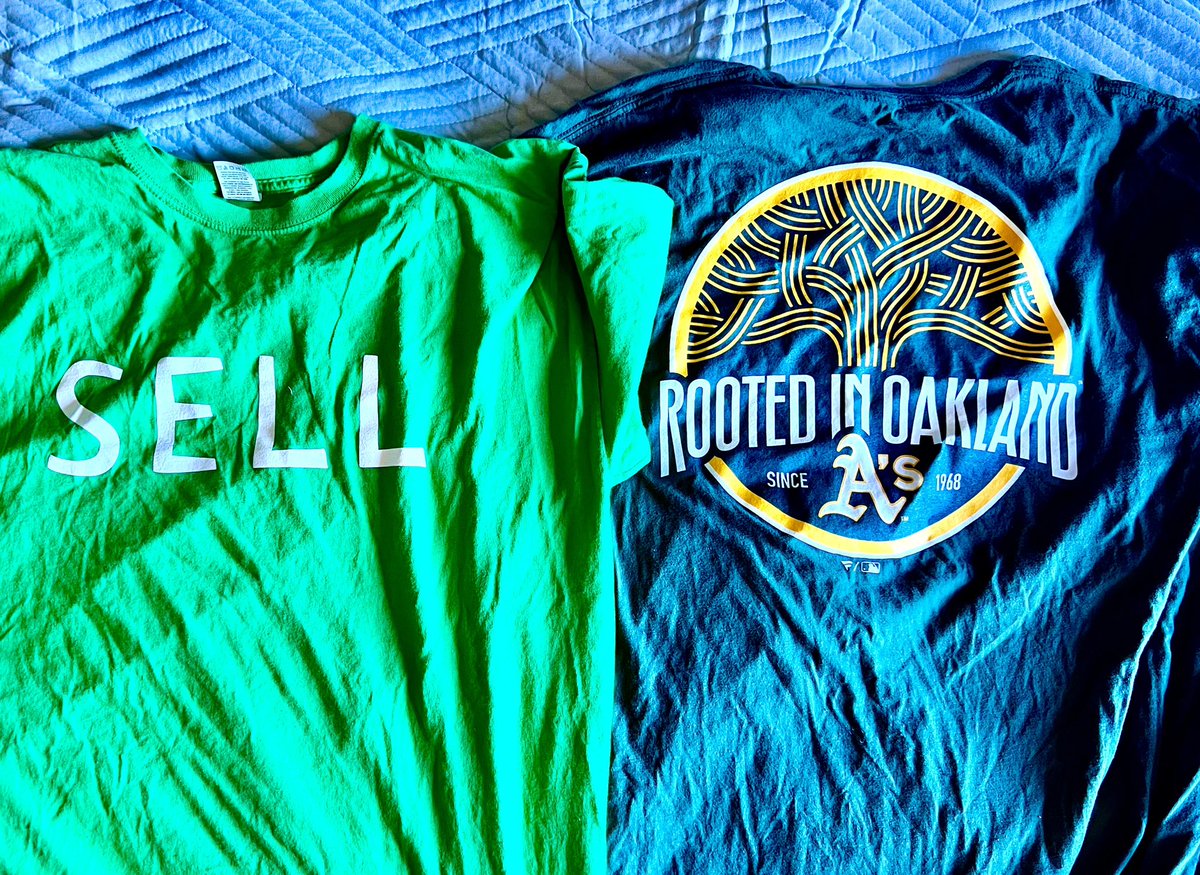 jeanquan's tweet image. Looking forward to the #UnitetheBay game tonight 6:45pm at #OraclePark. 
💚🖤 
#SelltheTeam #FisherOut
#OAKTogether