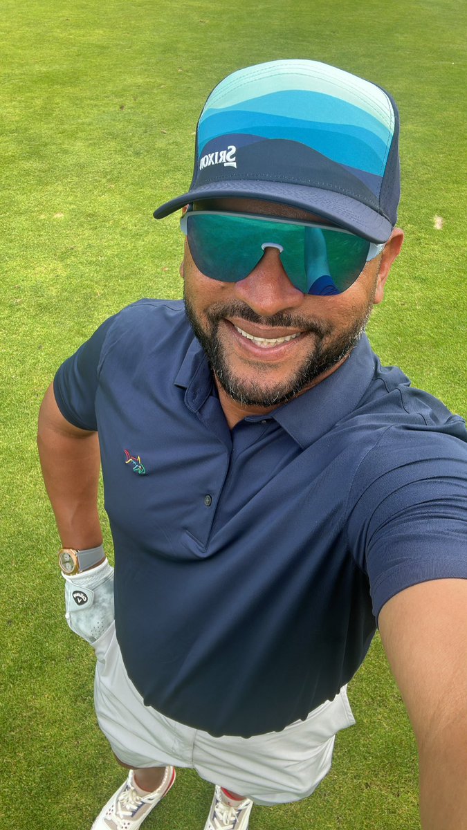 DJimenez4's tweet photo. Sonrisa golf time! https://t.co/aoFGG80LnB
