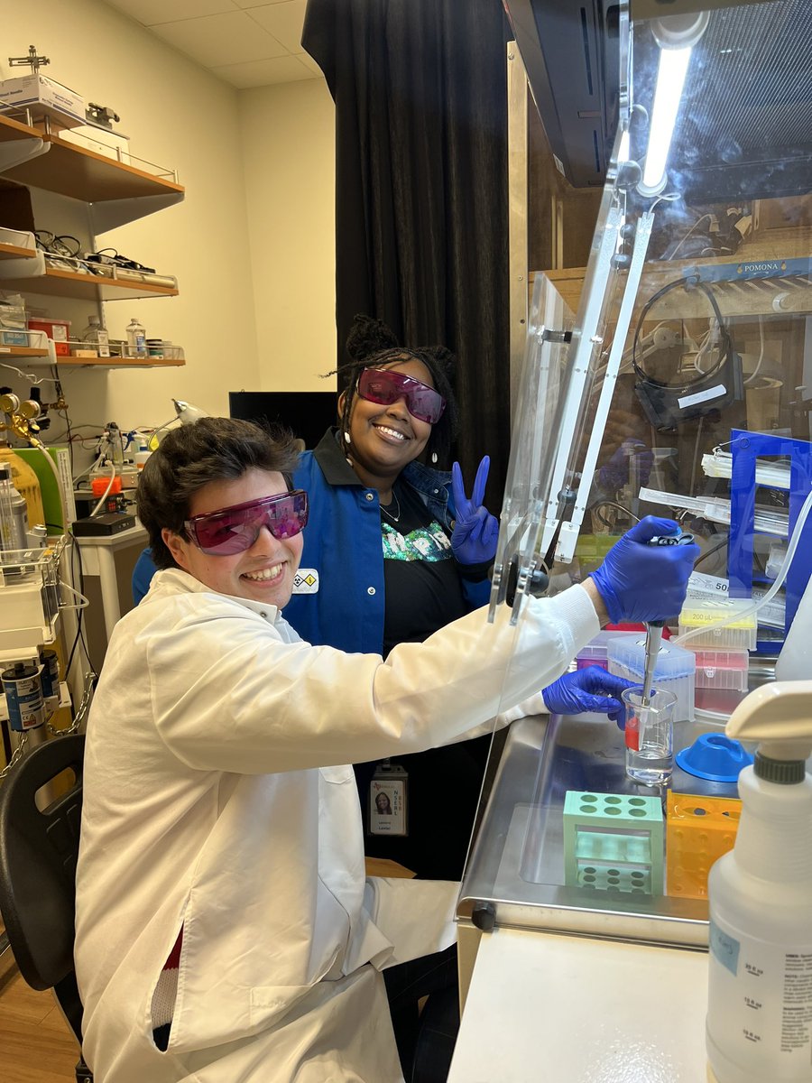 Keisha Lewter (@dr_klewter) on Twitter photo Hello world! ✨ I’m Keisha, a postdoc in the Kolber Lab at <a href="/BBSutdallas/">School of BBS at UTD</a> <a href="/UTDPainCenter/">Center for Advanced Pain Studies</a>. I’m interested in pain disorders that disproportionately affect women. I currently study the role of the amygdala in bladder pain syndrome. <a href="/BlackInNeuro/">Black In Neuro 🧠</a> #BINW23 #BlackInNeuroRollCall Hello world! ✨ I’m Keisha, a postdoc in the Kolber Lab at <a href="/BBSutdallas/">School of BBS at UTD</a> <a href="/UTDPainCenter/">Center for Advanced Pain Studies</a>. I’m interested in pain disorders that disproportionately affect women. I currently study the role of the amygdala in bladder pain syndrome. <a href="/BlackInNeuro/">Black In Neuro 🧠</a> #BINW23 #BlackInNeuroRollCall