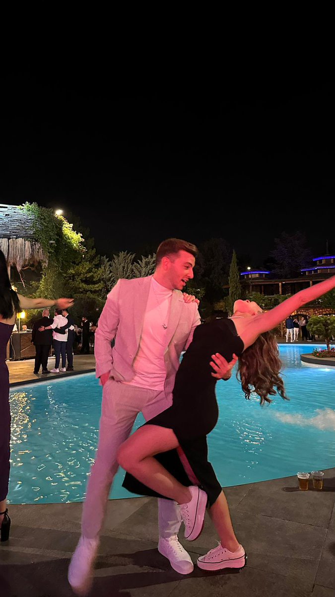 prom ama grad değil