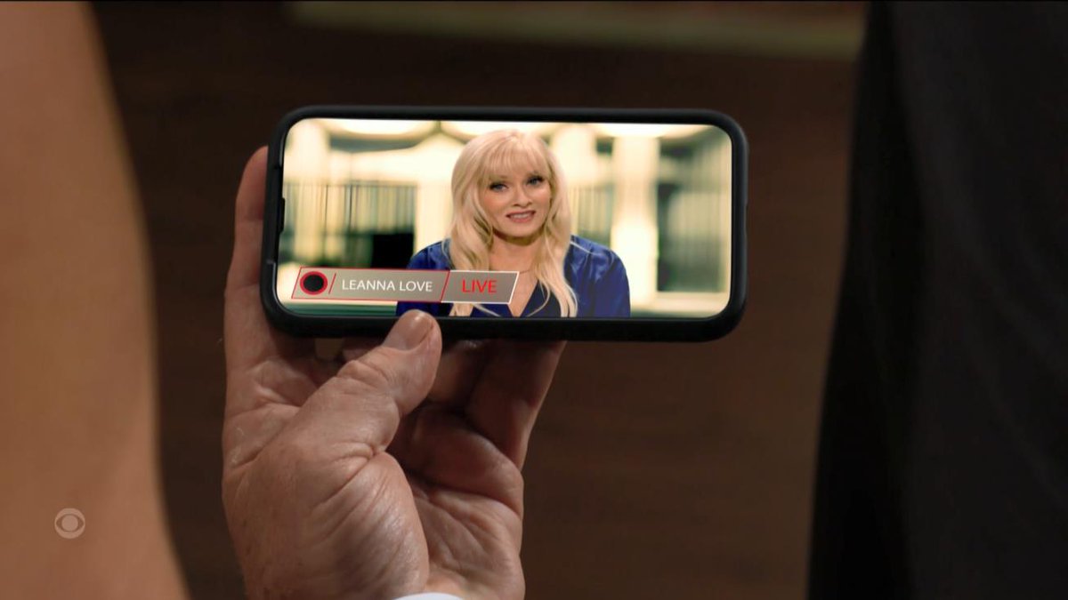 KingMinos777's tweet photo. Leanna spilling the tea on Phyllis and Diane. She knows where all the bodies are buried in that God forsaken town!~
#YR #GenoaCity #IntrepidReporter๐ซ๐ https://t.co/aliCyB8aFN