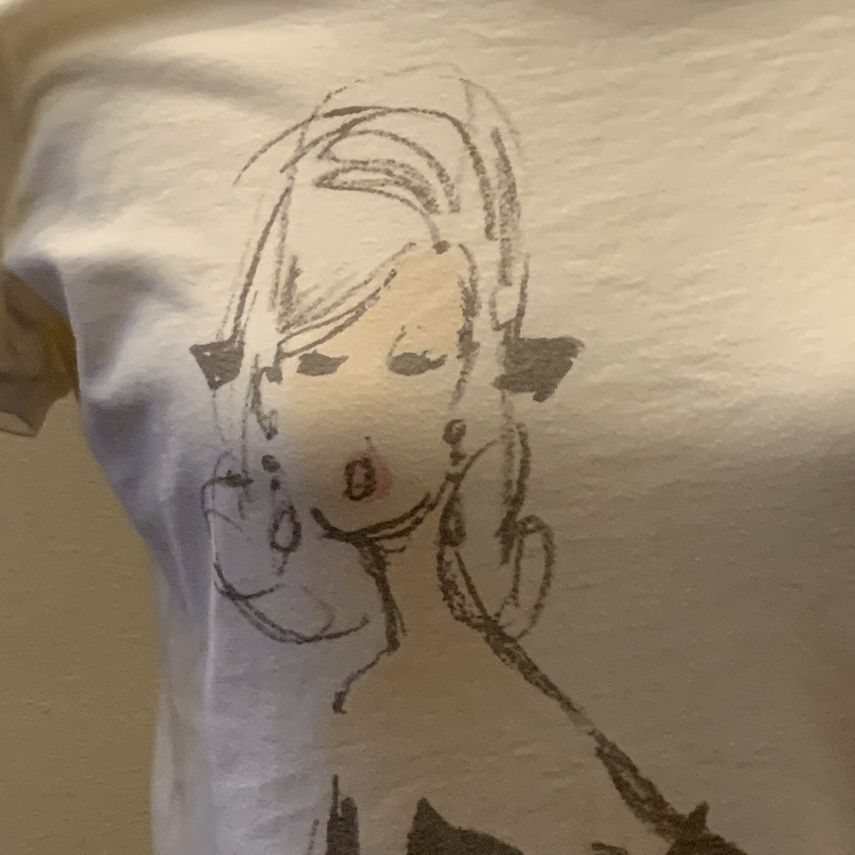 Allyscoop's tweet photo. Thrilled that I found my slightly vintage #Barbie t-shirt designed by Robert Best! https://t.co/xtEMELH3cZ