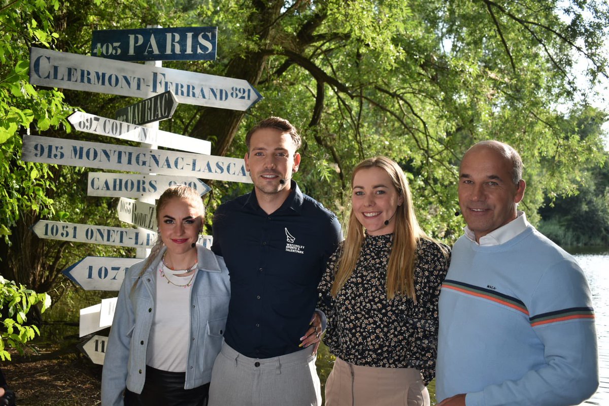 De 50ste zege van <a href="/teamsdworx/">Team SD Worx - Protime</a> dit jaar. Daarover gaan we praten in Tour de Limbourg. Te gast bij <a href="/MauriceDeHeus/">Maurice de Heus</a> en vaste analist <a href="/QuintySchoens/">Quinty Schoens</a> zijn Femke Markus en trainer <a href="/BoySanders/">Boy Sanders</a> van <a href="/Watersley_/">Watersley Sports & Talentpark</a>. Kijk nu naar #L1 of via l1.nl/live-l1-tv/

#TDFF2023 #TDL