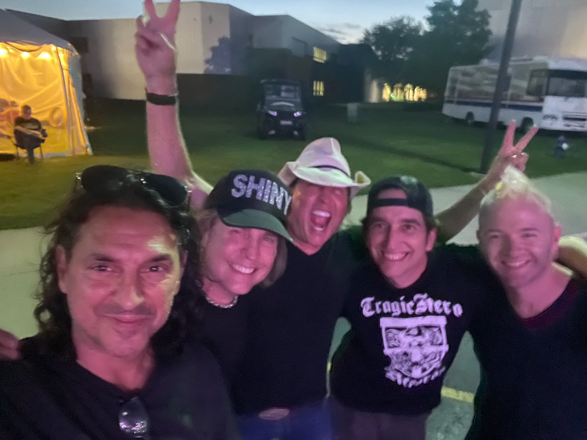 Can't wait to play the Diamond Music Hall July 27th! Who's coming out? 

Get tickets: fal.cn/3AbgS

#nelson #thebandnelson