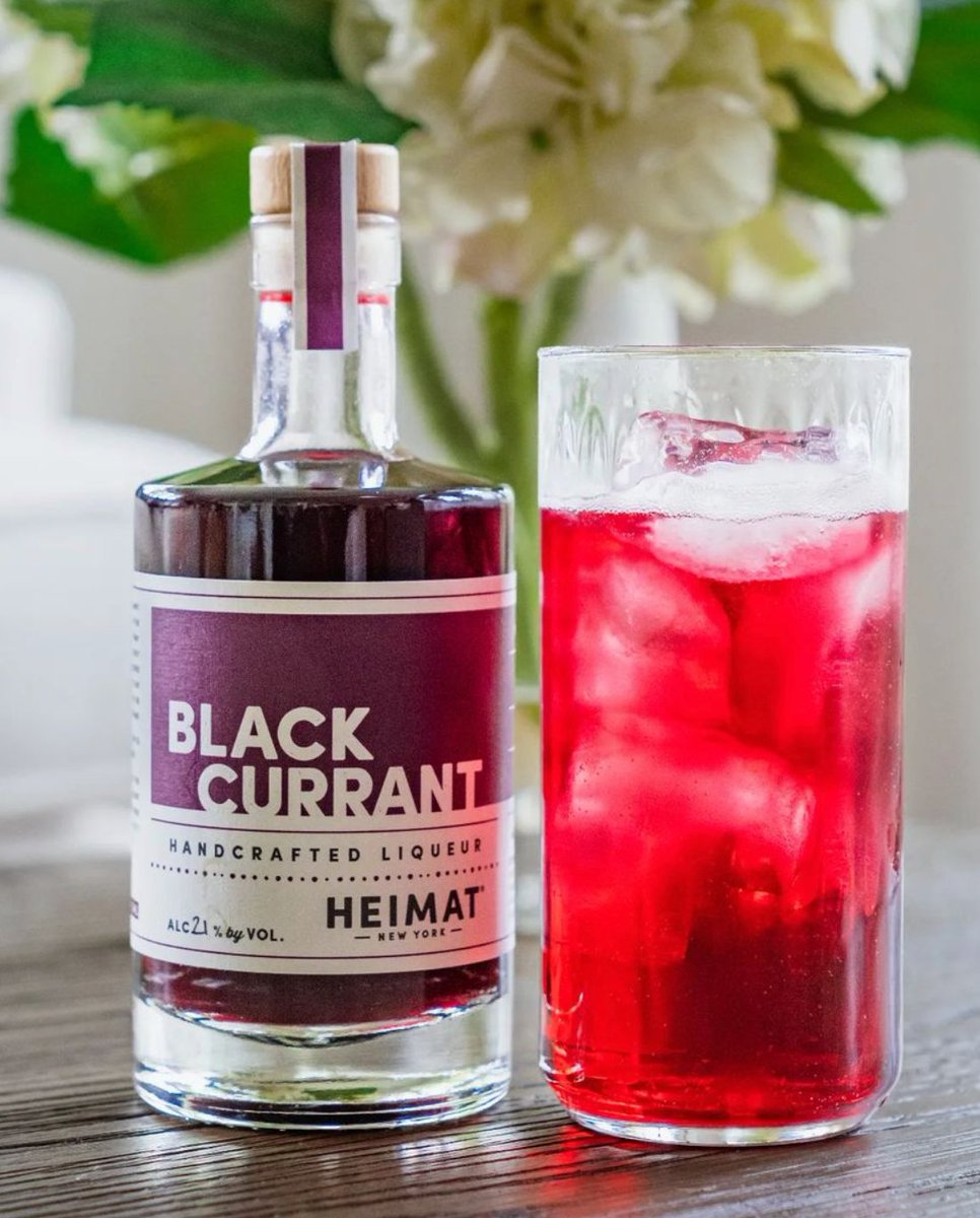 nydistilled's tweet photo. Take a page out of Heimat’s book and give this spiked seltzer a try!

Enjoy! 🍋

#newyorkmade #tasteny #farmtobottle #heimat #nydistilled #madeinny #summercocktail https://t.co/SS3YukX8bN