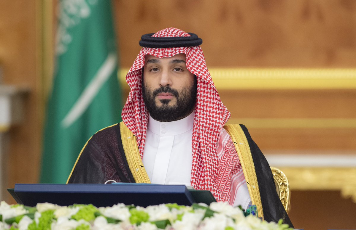 AJELNEWS24's tweet photo. عاجل 🔴 

سمو ولي العهد يُصدر أمراً سامياً بتشكيل مجلس إدارة الجامعة برئاسة معالي الأستاذ يوسف بن عبدالله البنيان، ومعالي وزير الموارد البشرية والتنمية الاجتماعية نائباً للرئيس، وعضوية كل من: معالي وزير الاتصالات وتقنية المعلومات، ومعالي وزير النقل والخدمات اللوجستية، ومعالي وزير الصناعة والثروة المعدنية، ومعالي رئيس جامعة الملك سعود، ومعالي رئيس الهيئة السعودية للبيانات والذكاء الاصطناعي، ومعالي الأستاذ فهد بن عبدالمحسن الرشيد، ومعالي الرئيس التنفيذي لمستشفى الملك فيصل التخصصي ومركز الأبحاث، ومحافظ الهيئة العامة للمنشآت الصغيرة والمتوسطة، والرئيس التنفيذي لمؤسسة الرياض غير الربحية، ورئيس جامعة الملك عبدالله للعلوم والتقنية، والرئيس التنفيذي للهيئة السعودية للسياحة، ورئيس مجلس إدارة اتحاد الغرف السعودية، وممثل صندوق الاستثمارات العامة، وسلمان بن متعب السديري، وطل بن هشام ناظر، وجمانا بنت راشد الراشد.