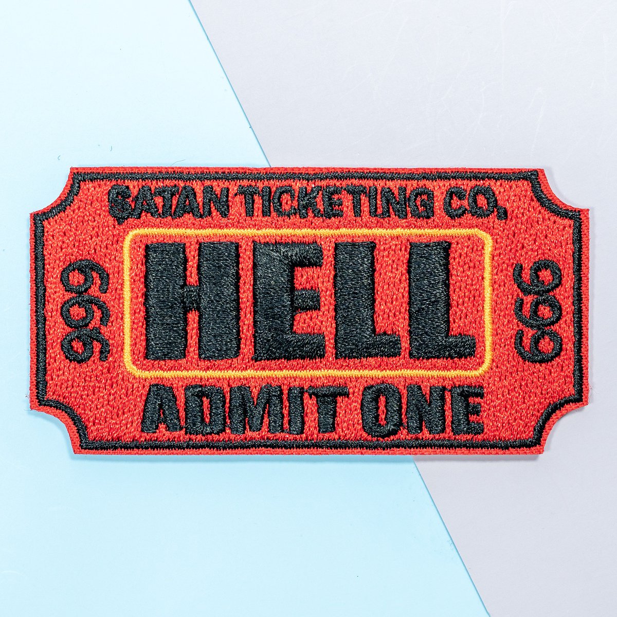 shopmoonmoli's tweet photo. Got a one way ticket. Who's coming with me?

https://t.co/wTzO47eBM7 https://t.co/zcf7I7NVOB