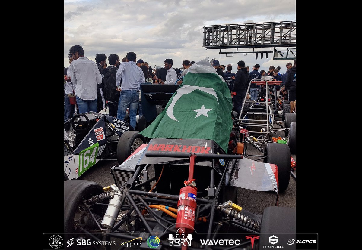 formulaenust's tweet photo. Day 3 &4 - Formula Student UK 2023
United through shared visions and forging new connections as the event gains momentum.
#FERN #FSUK #EV #DV #NUST #FERN #FormulaStudent2023 #RepresentingPakistan #GoGreenFlag https://t.co/BAK8OyggfV