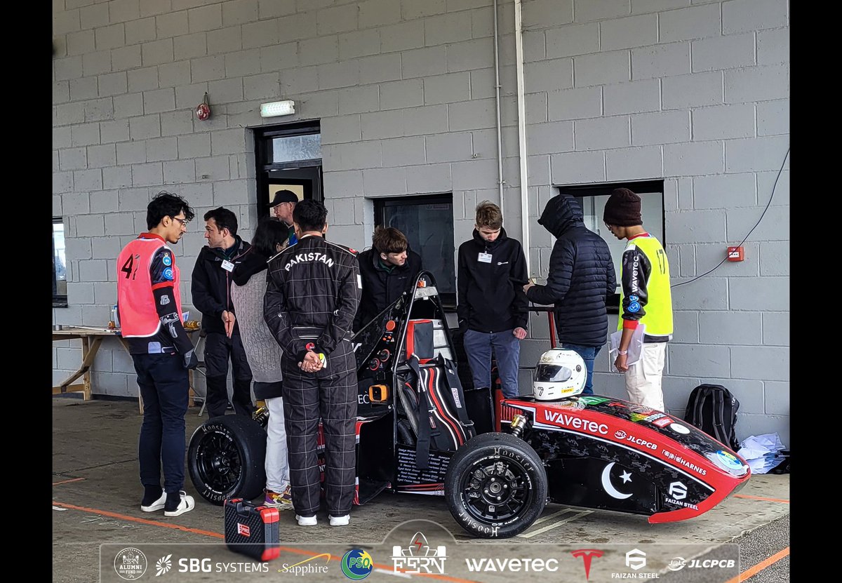 formulaenust's tweet image. Day 3 &amp;amp;4 - Formula Student UK 2023

United through shared visions and forging new connections as the event gains momentum.

#FERN #FSUK #EV #DV #NUST #FERN #FormulaStudent2023  #RepresentingPakistan  #GoGreenFlag