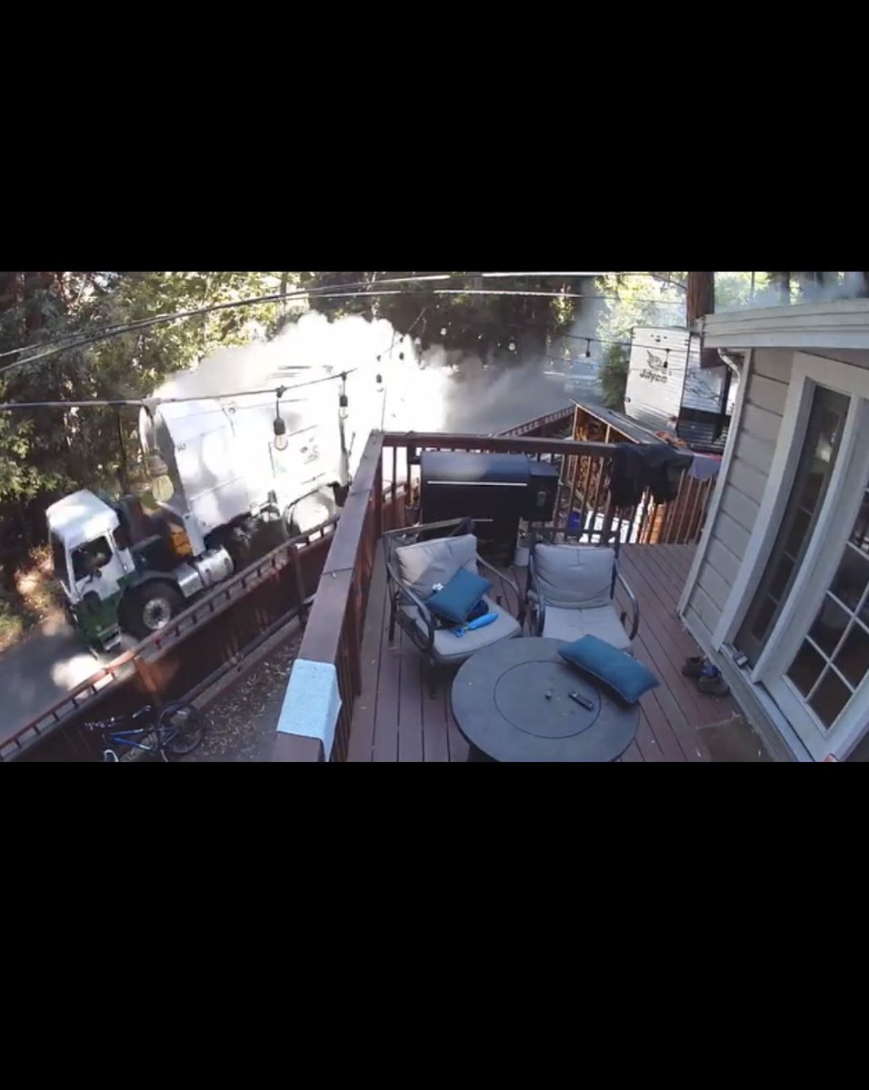 Thepitbulllady's tweet image. Here is a photo of the garbage truck on fire driving down Lakeshore in Lompico.  #lompico call originally called in as being on Lakeshore, looked like he tried to get out of the canyon to get the fire away from the houses.