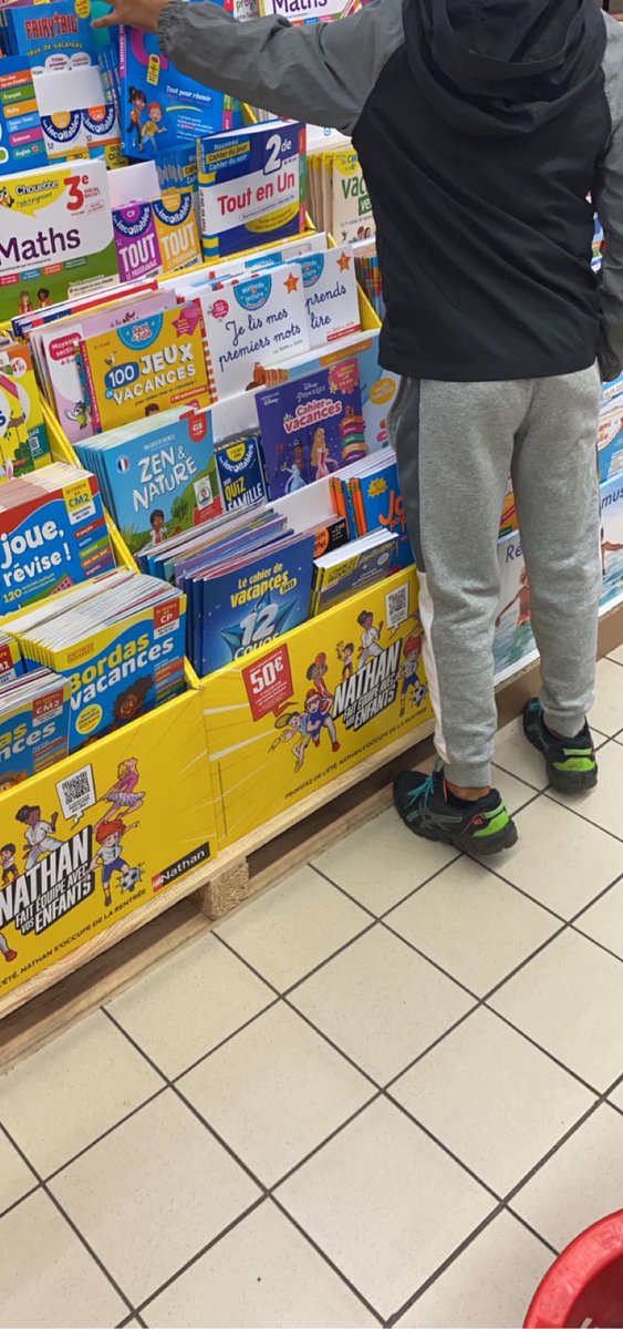 xxdjdhh's tweet photo. J’ai vécu ce cauchemars, il va le vivre aussi . https://t.co/h0gy2ASbqp