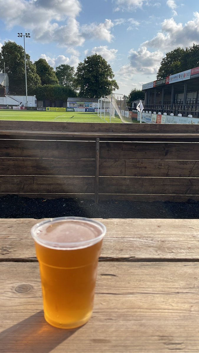 CalSPZL's tweet image. The blues and a pint - not a bad evening. ⚽️ 🔵