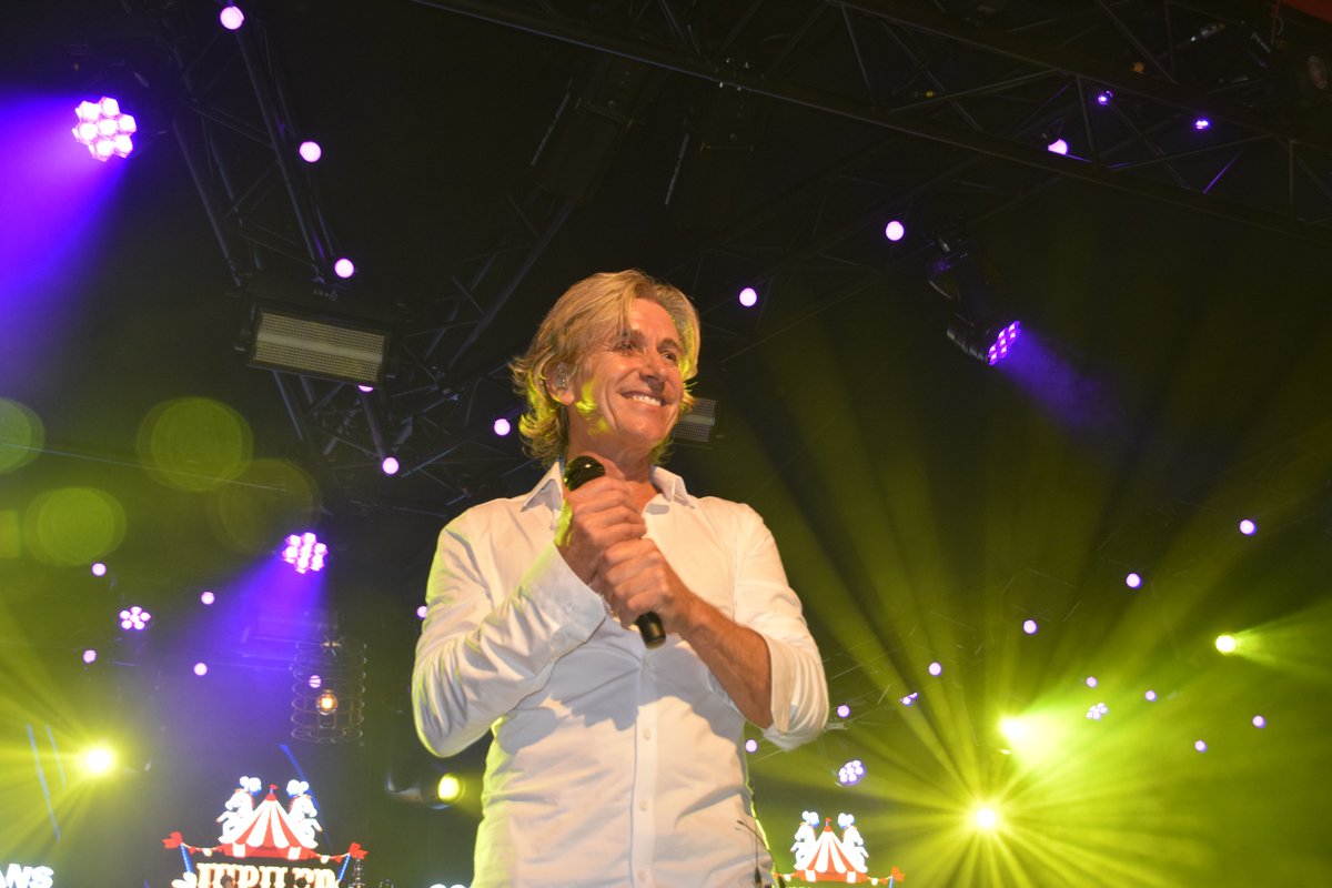 De foto's van het supergezellige optreden van <a href="/schuurmansrene/">rene schuurmans</a> <a href="/melisound/">Meli Sound</a>  bij de <a href="/debierhal/">Jupiler Bierhal</a> in Tilburg staan in mijn fotoalbum jeanne-mathijssen.magix.net/alle-albums/!/…