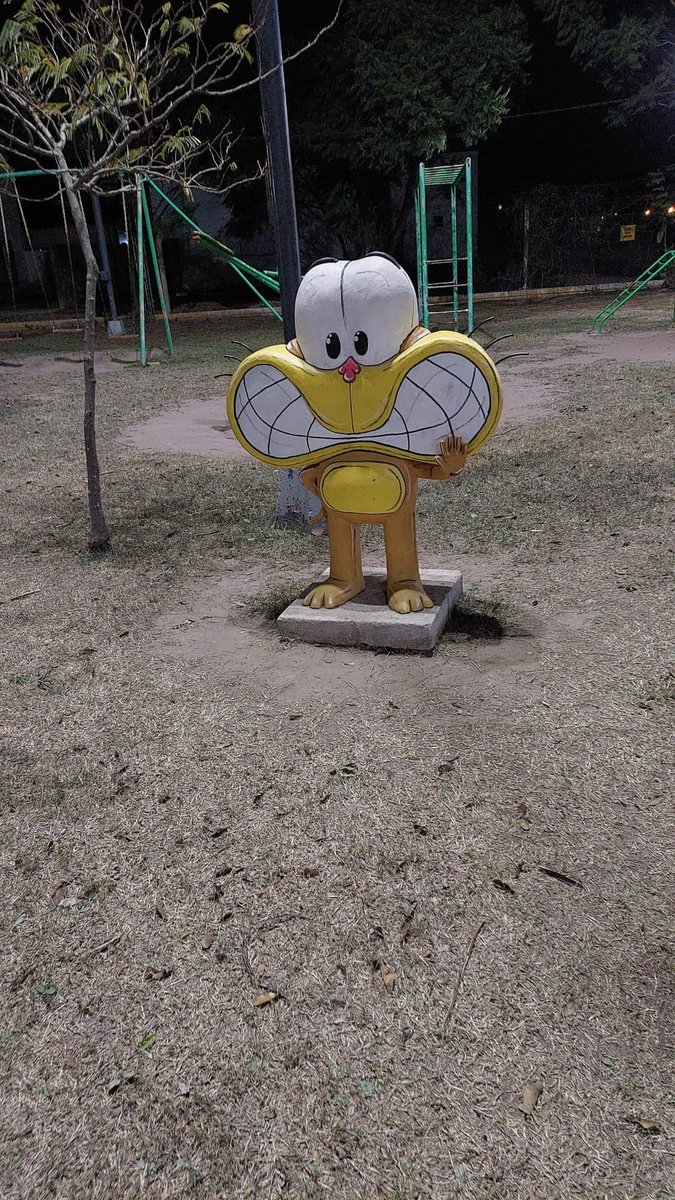 OtakuRevengeOk's tweet photo. Apareció otro #gaturro en #SantaFe según informan en un grupo de Facebook, al parecer se trataría de un SCP cria del que estaba en Córdoba
#pijurro #estatuadegaturro @MagnusMefisto #gaturro https://t.co/e8gSaCql5t