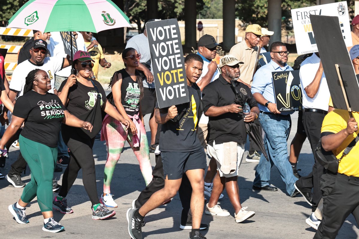 apa1906NETwork's tweet photo. Alpha Phi Alpha Fraternity, Inc. braved the sweltering 101-degree heat to lead a roughly two-mile unity march for equality and justice with members of the Divine 9 to Dallas City Hall. 

#APA1906Network #MenOfDistinction #APA97ThGeneralConvention #UnityMarch

📷: @goldenskymedia https://t.co/1HqOFvle8Z