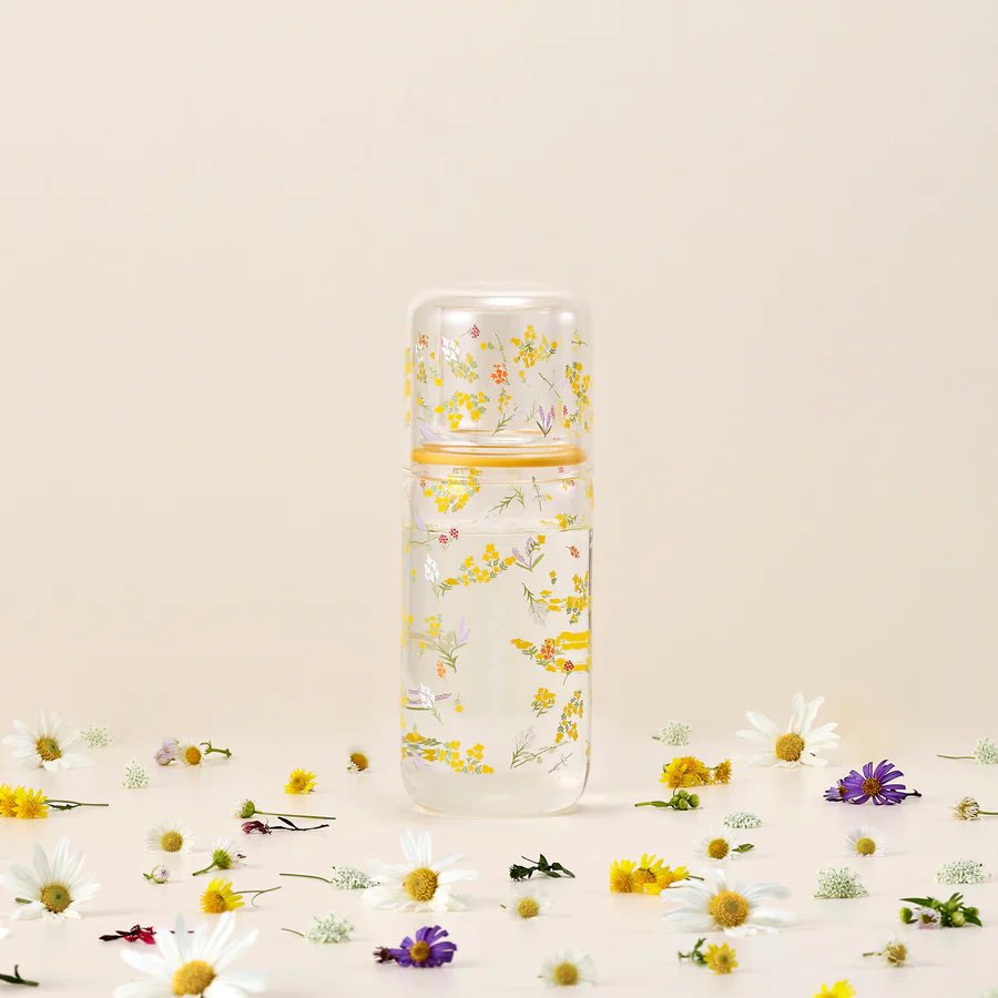 pompomwayy's tweet photo. รับ #พรีฮ่องกง นะคะ #starbucksthailand #starbuksth คิดค่าหิ้วชิ้นละ 460 บาท (ราคารวมค่าส่งใ��ไทยค่ะ) รับจำนวนจำกัดนะคะ เริ่มส่งของวันที่ 1 กคค่ะ
line id: miinmnt https://t.co/MakNz74seA