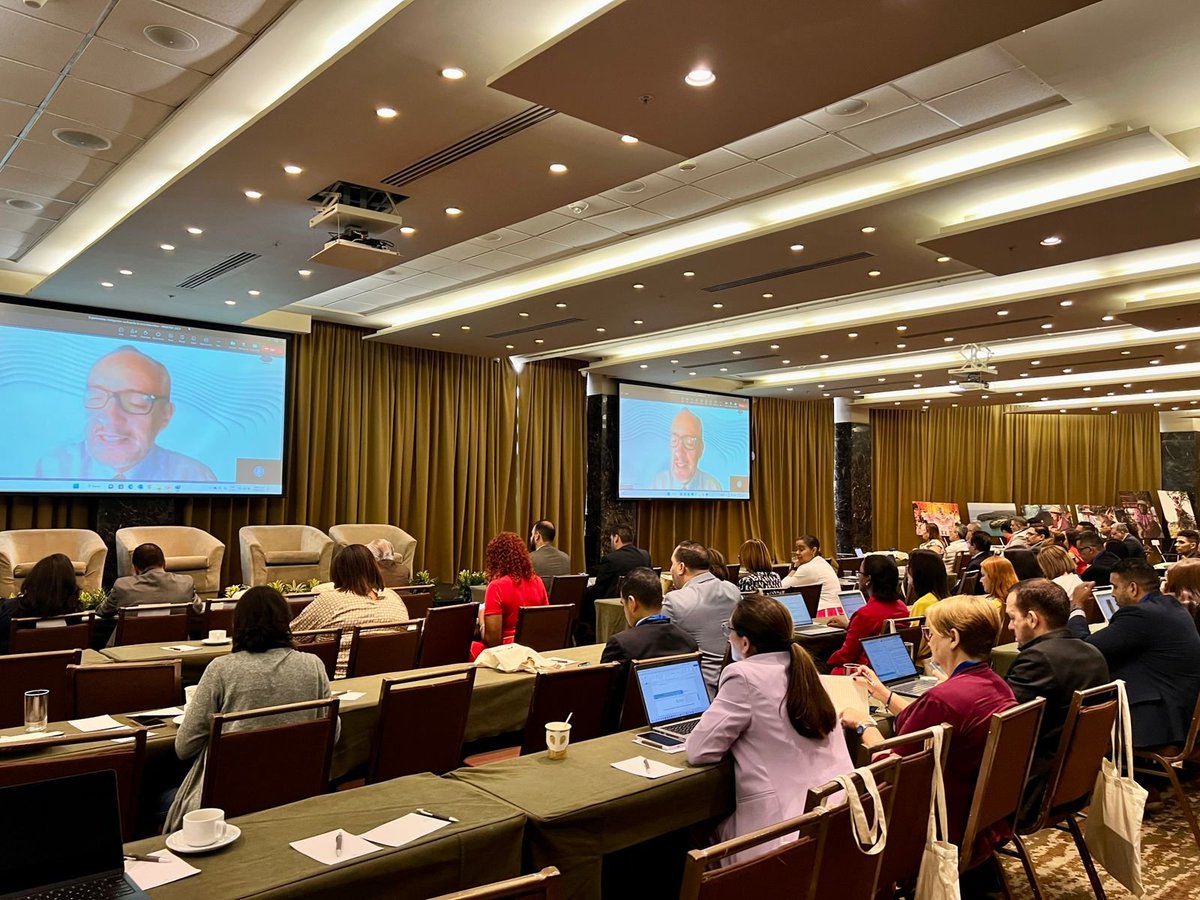 FIngenieriaUdeA's tweet photo. Ingeniería presente en el Foro internacional de innovación en educación superior, este foro promueve una nueva generación de gestores educativos desde una perspectiva práctica y enfocada en soluciones con una mirada global; evento que se realiza en Panamá: https://t.co/0VINEdKPLk https://t.co/AScLrGo2AA