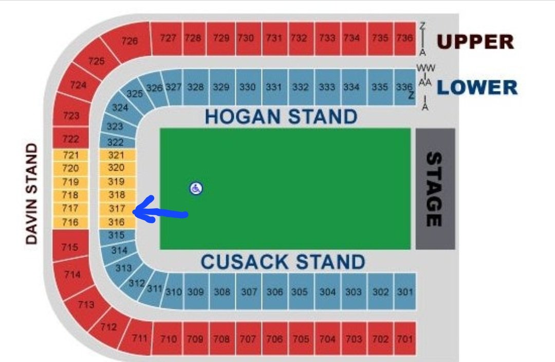 VdVedel's tweet photo. I didn't choose but someone know if i have a good place ?
I'm on Davin Stand 317 P
#coldplaydublin https://t.co/GEofyjVm93