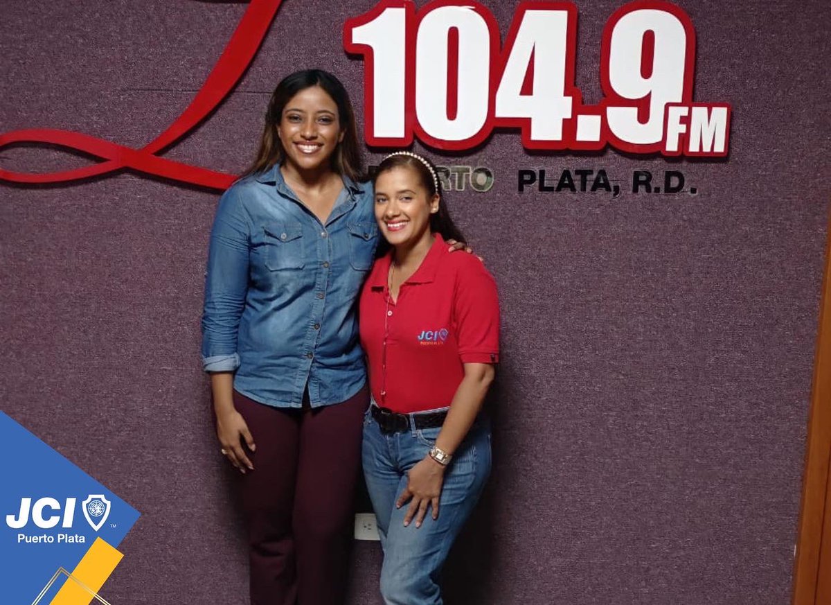 JCIPOP's tweet image. #JCIPOP TURN ON THE RADIO 🎙🔥

Visitamos un espacio radial que consideramos nuestra casa, @encabinason3, nos abren sus puertas una vez más y reciben a la Vicepresidente @sarayrocio_lr  y la Asesora Legal @yosmeryggonzalez.

Gracias por recibirnos 
. . .
 #JCIRD #JCIPOP  #jcinew.