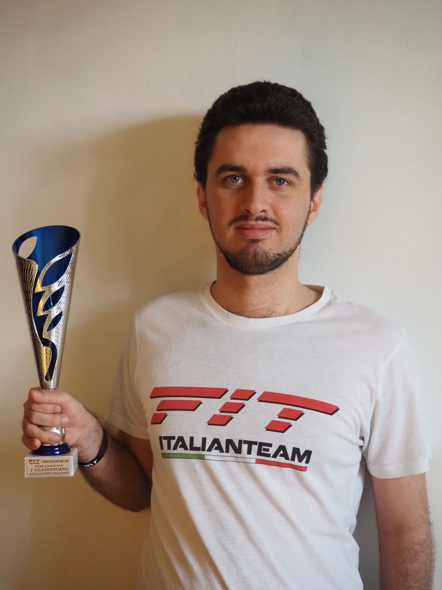 F1Italianteam's tweet photo. Momenti di gloria โจ
Ecco qui tutti i vincitori dei campionati FiT 2022/2023 insieme alle loro nuove amiche.๐
#JSportVR46 Master League
#Kartista98Crg Pro League
#SchumiLegend Sport League
#Gallians34 Prime League
#CampionatiFiT #esports #gaming #racing #simracing #F122 https://t.co/56lT3iBPYj